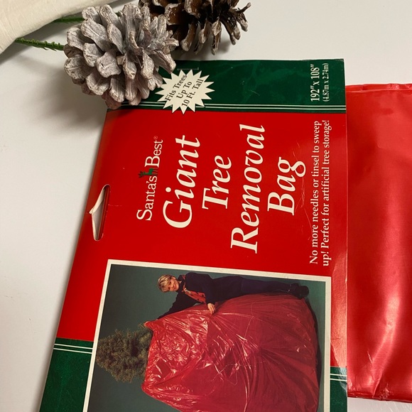 Santa’s Best Christmas 🎄 Giant Tree Removal Bag. - Picture 3 of 7